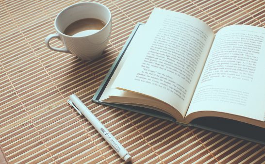 竹垫带来的阵阵凉意与整洁